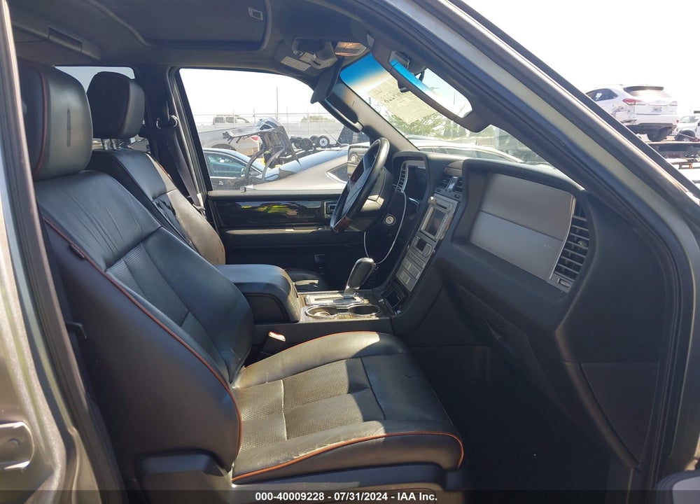2008 LINCOLN NAVIGATOR VIN: 5LMFU28538LJ12210