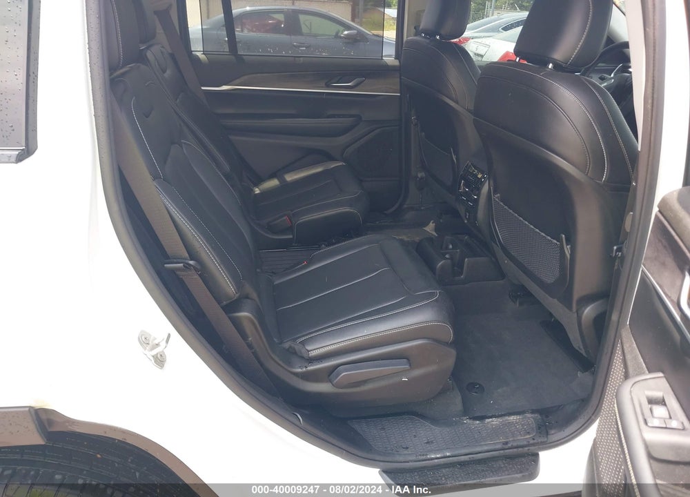 2024 JEEP GRAND CHEROKEE L LIMITED 4X4 VIN: 1C4RJKBG0R8919313