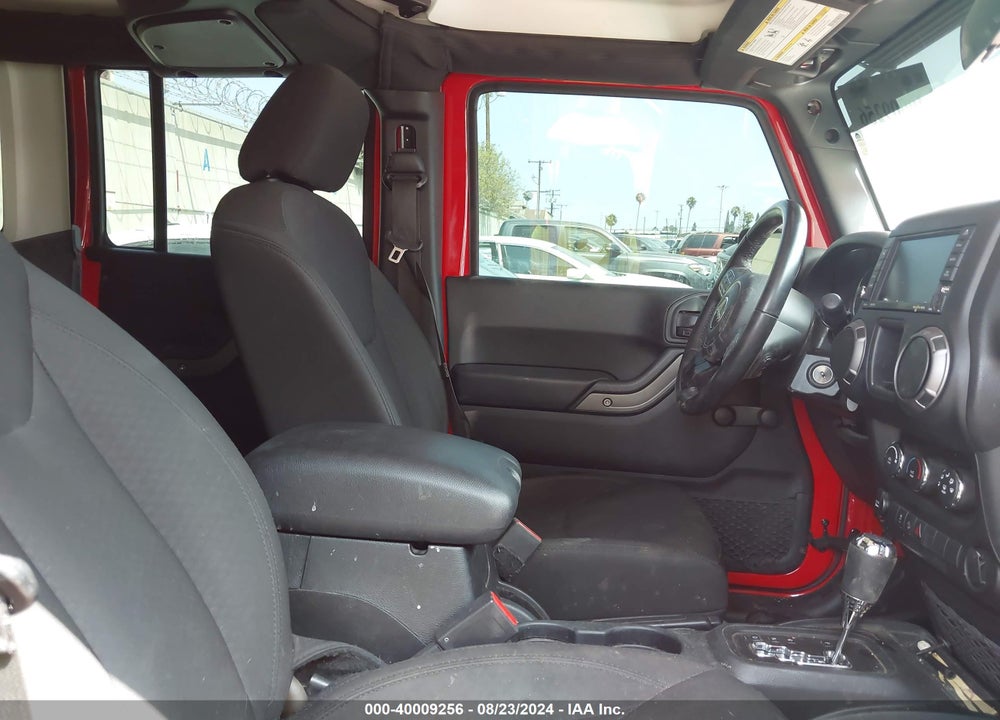 2018 JEEP WRANGLER JK UNLIMITED SPORT 4X4 VIN: 1C4BJWDG7JL828871