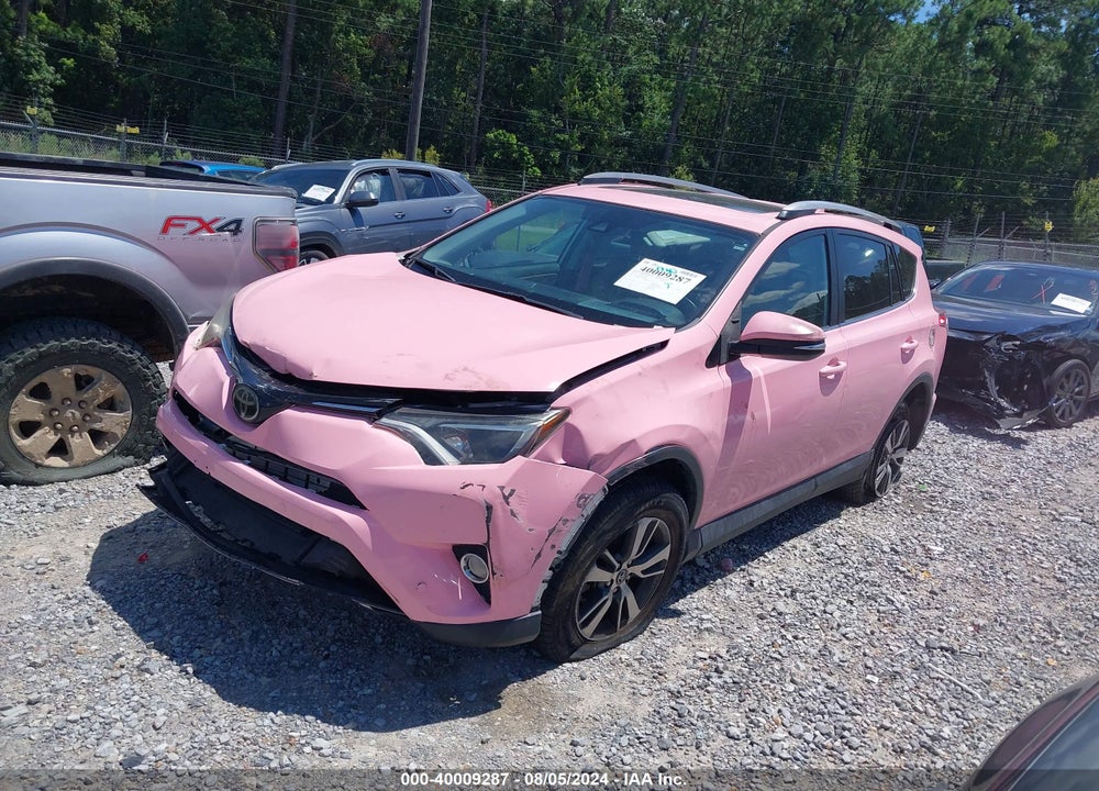 2018 TOYOTA RAV4 XLE VIN: 2T3WFREV6JW418786