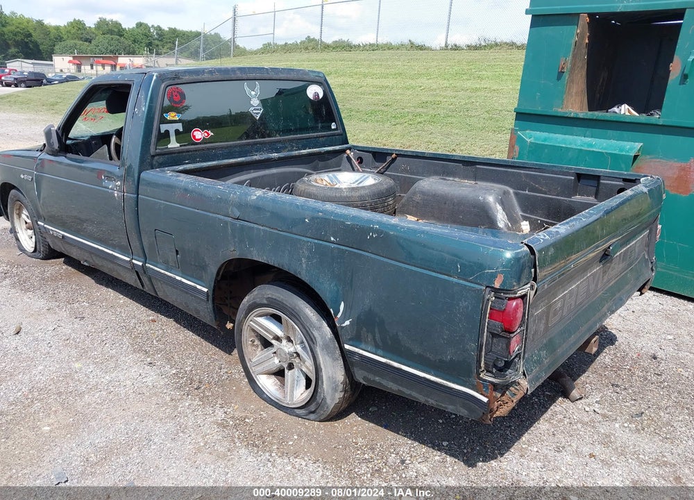 1993 CHEVROLET S TRUCK S10 VIN: 1GCCS14R0P8194353
