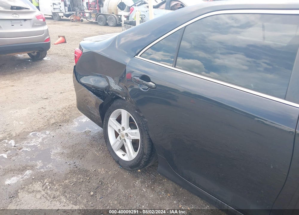 2012 TOYOTA CAMRY SE VIN: 4T1BF1FK6CU067443