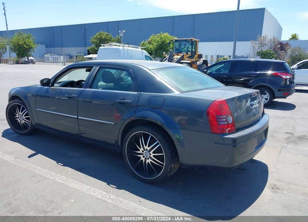2008 CHRYSLER 300 LX VIN: 2C3LA43R28H207304