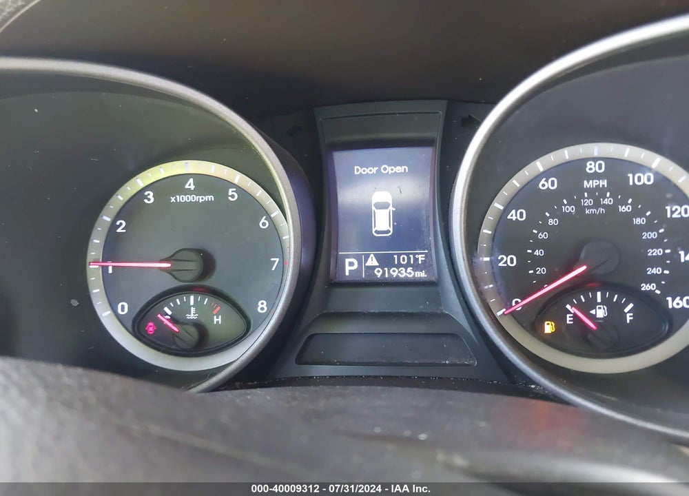 2014 HYUNDAI SANTA FE SPORT 2.4L VIN: 5XYZU3LB5EG196898