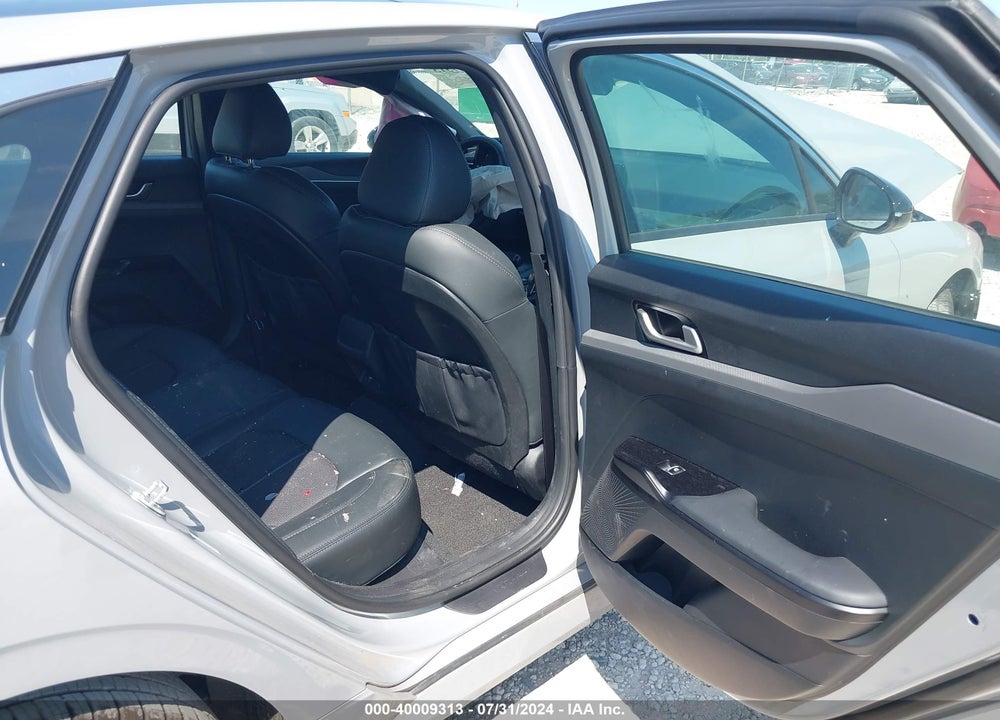 2024 KIA K5 GT LINE VIN: 5XXG64J22RG260996