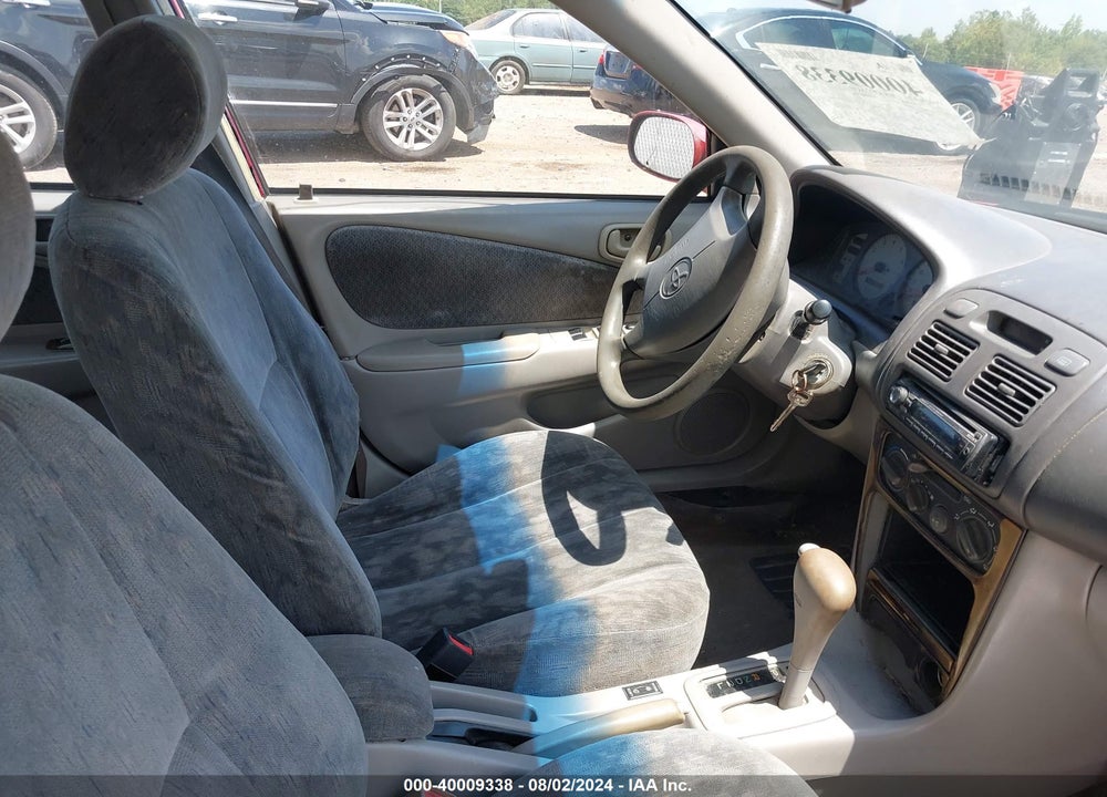 1998 TOYOTA COROLLA LE VIN: 2T1BR18E7WC093134