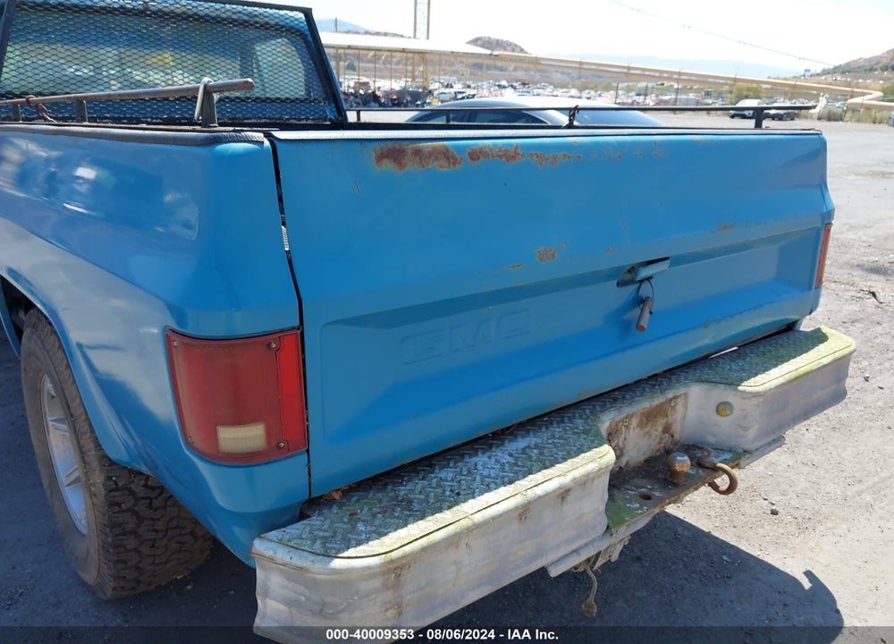 1984 GMC C2500 VIN: 1GTGC24M9EJ523713