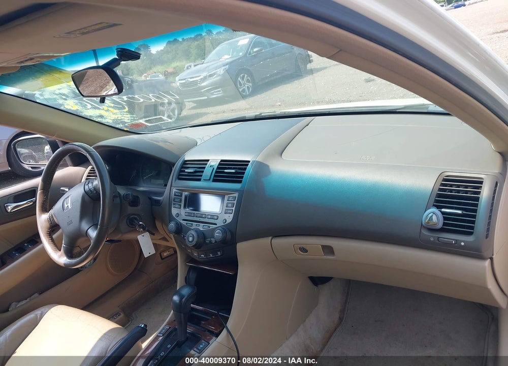 2006 HONDA ACCORD 3.0 EX VIN: 1HGCM66506A068083