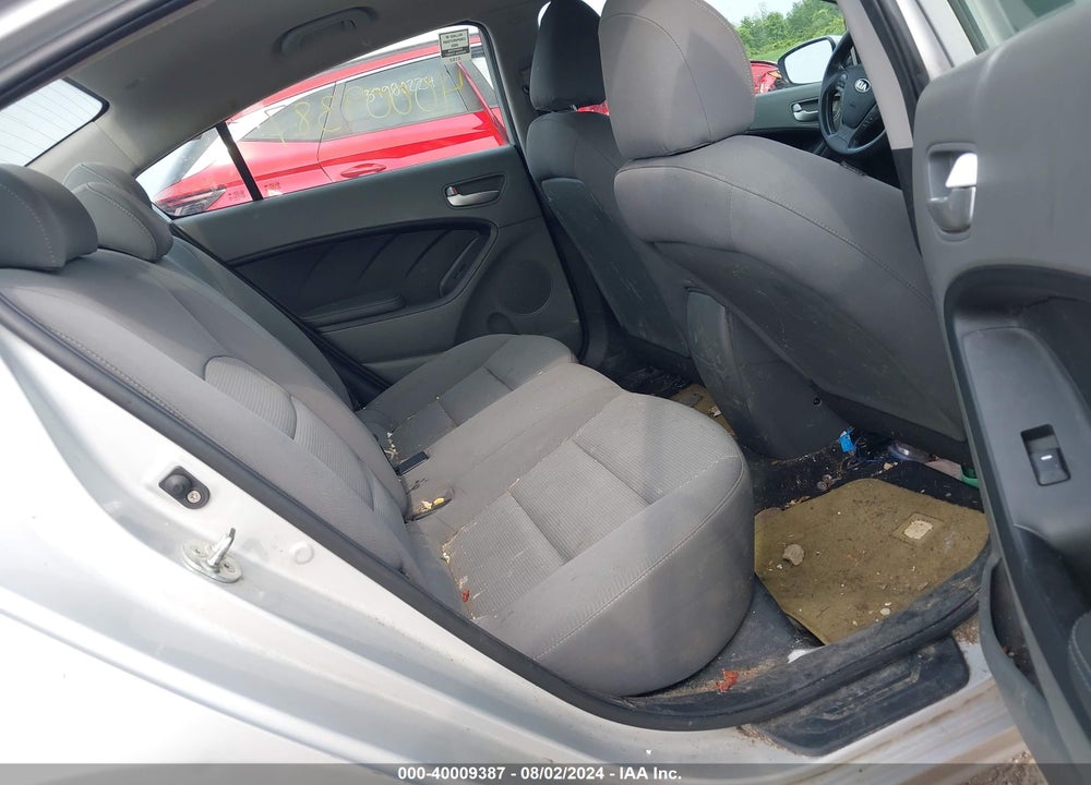 2018 KIA FORTE LX VIN: 3KPFK4A77JE226665