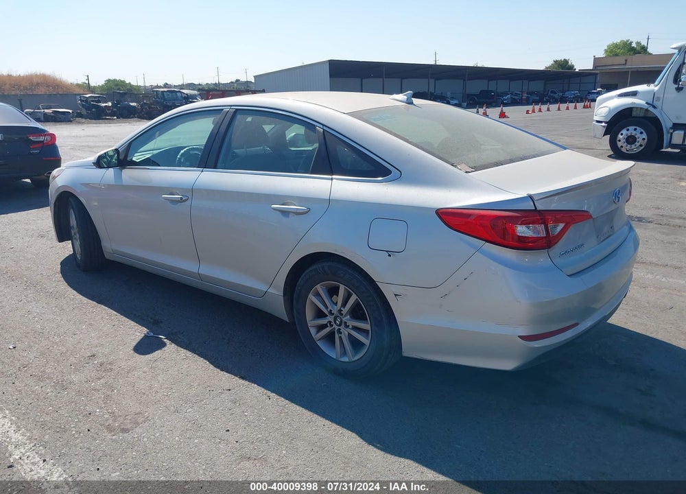 2016 HYUNDAI SONATA SE VIN: 5NPE24AF9GH332901