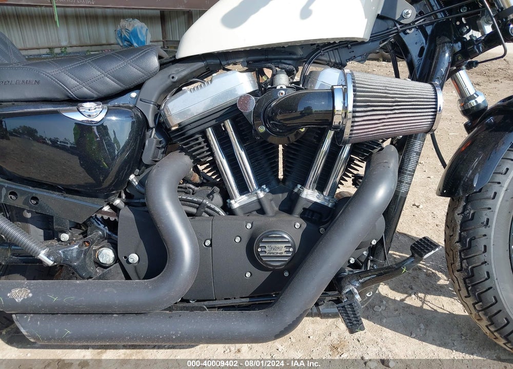 2010 HARLEY-DAVIDSON XL1200 X VIN: 1HD1LC32XAC435858