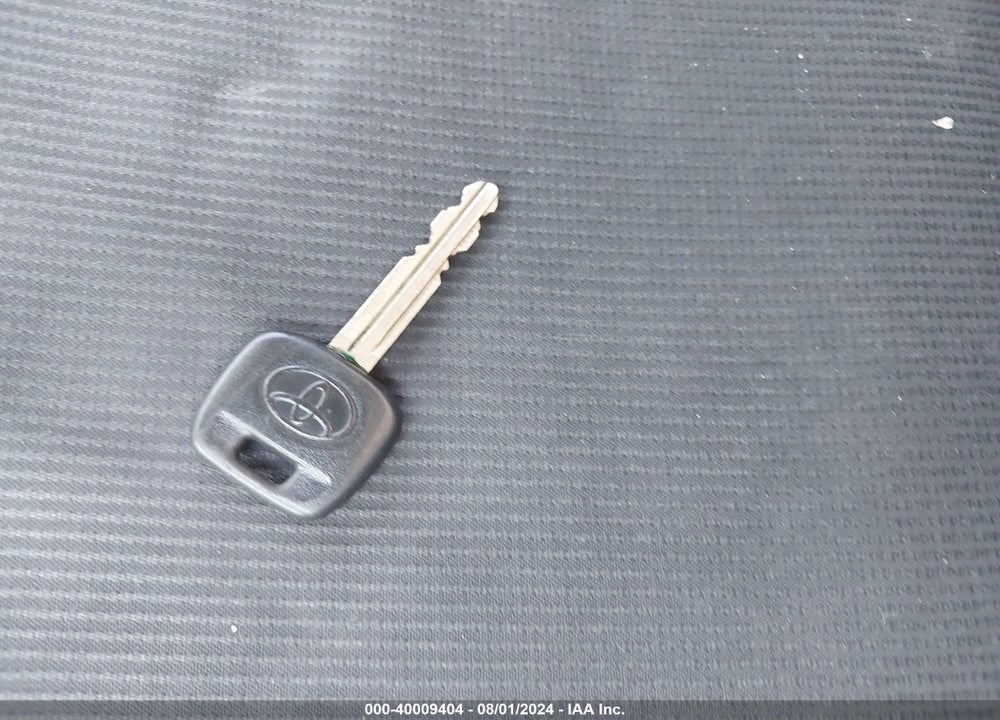 2015 TOYOTA YARIS L VIN: VNKKTUD3XFA027776