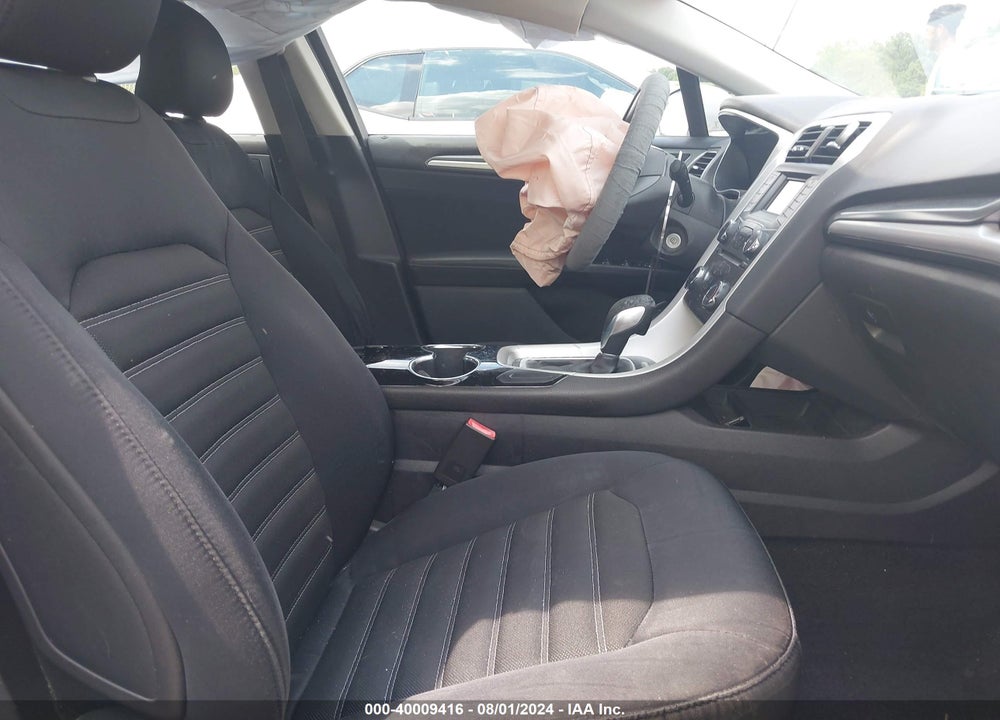 2015 FORD FUSION VIN: 1FA6P0H74F5117170