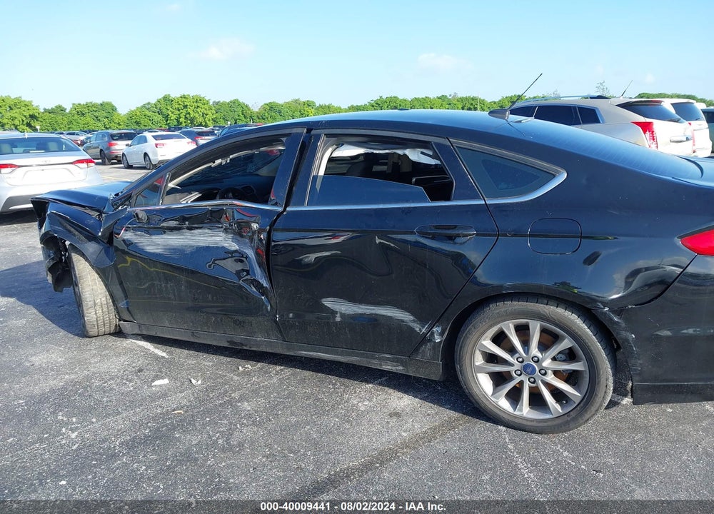 2017 FORD FUSION SE VIN: 3FA6P0H78HR402938