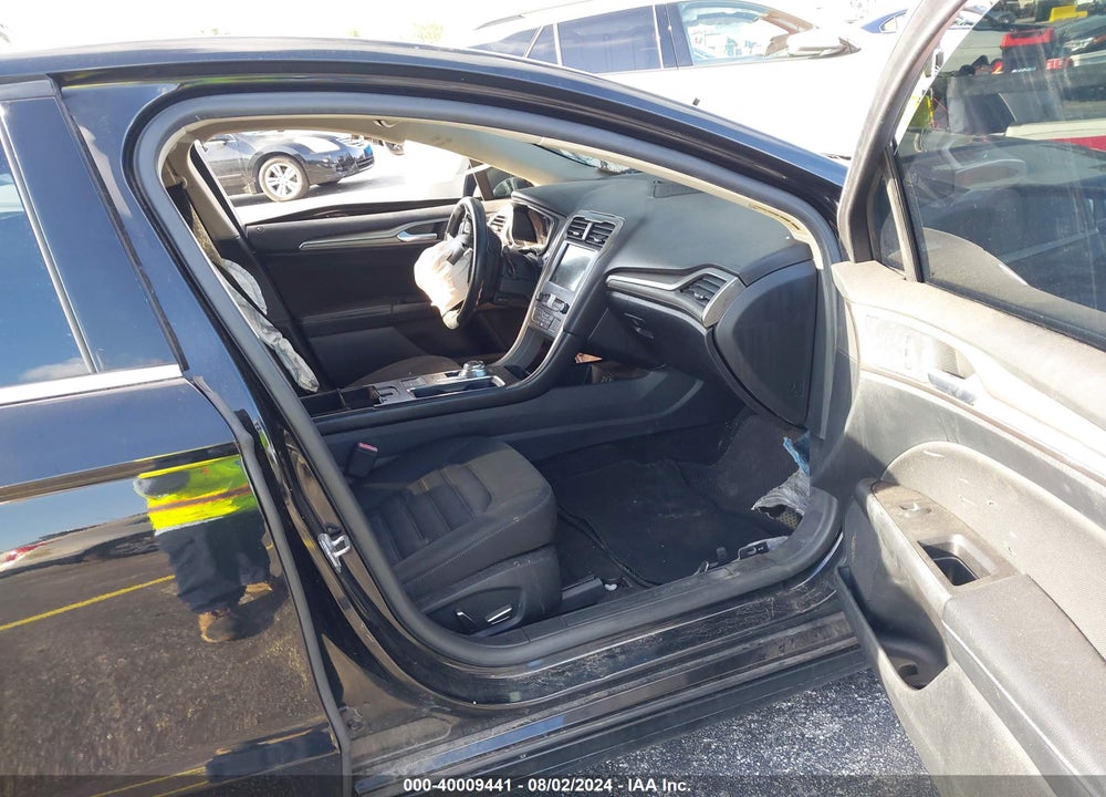 2017 FORD FUSION SE VIN: 3FA6P0H78HR402938