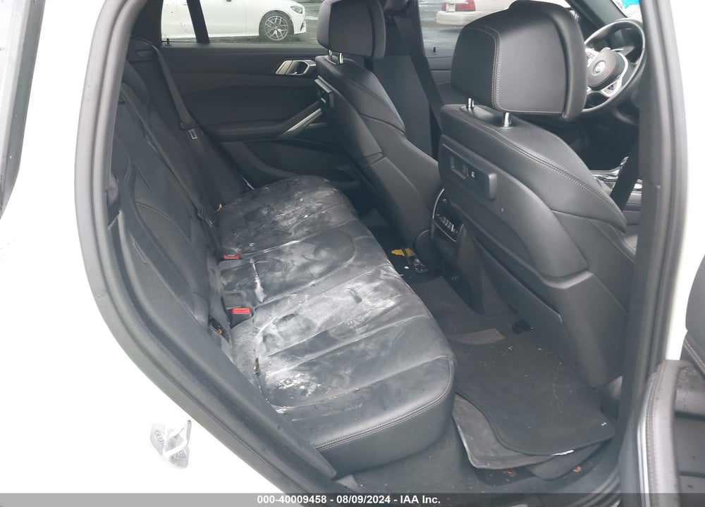 2022 BMW X6 XDRIVE40I VIN: 5UXCY6C03N9K46840