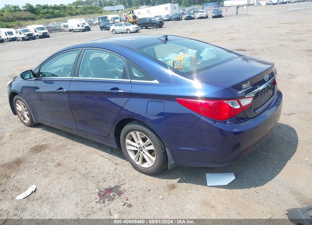 2013 HYUNDAI SONATA GLS VIN: 5NPEB4AC3DH689136