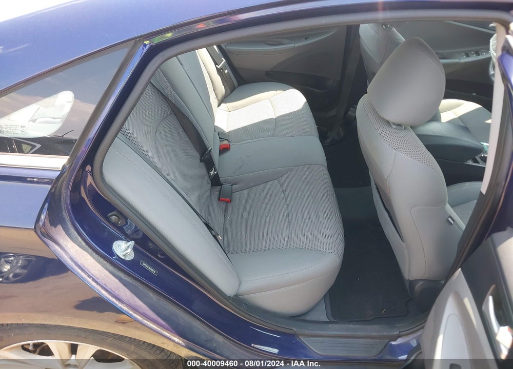 2013 HYUNDAI SONATA GLS VIN: 5NPEB4AC3DH689136