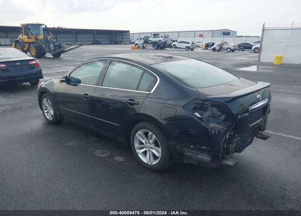 2011 NISSAN ALTIMA 3.5 SR VIN: 1N4BL2AP5BN425426