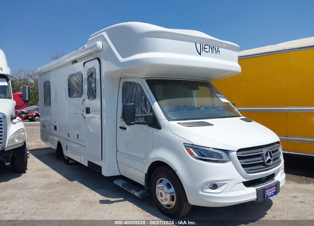 2024 RENEGADE SPRINTER 3500XD VIN: W1X8E33Y9NN207228