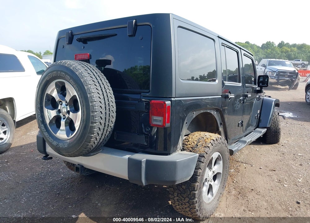 2013 JEEP WRANGLER UNLIMITED SAHARA VIN: 1C4HJWEG5DL512575