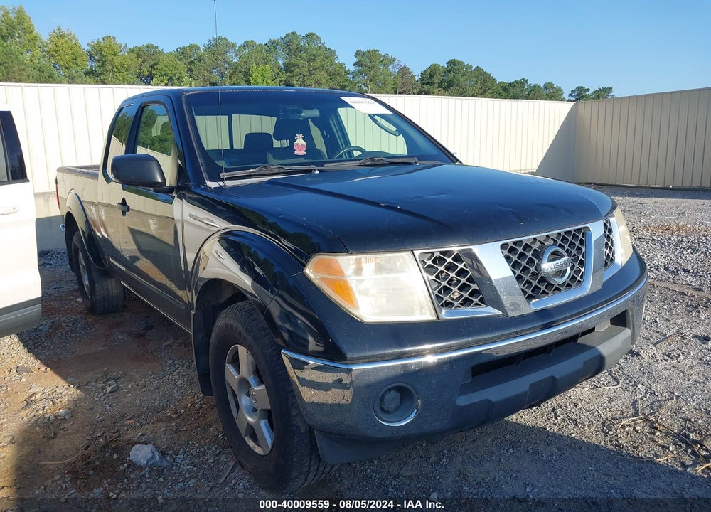 2008 NISSAN FRONTIER SE VIN: 1N6AD06W18C405134
