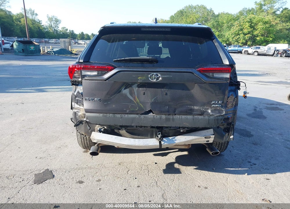 2020 TOYOTA RAV4 XLE VIN: 2T3P1RFVXLW132170