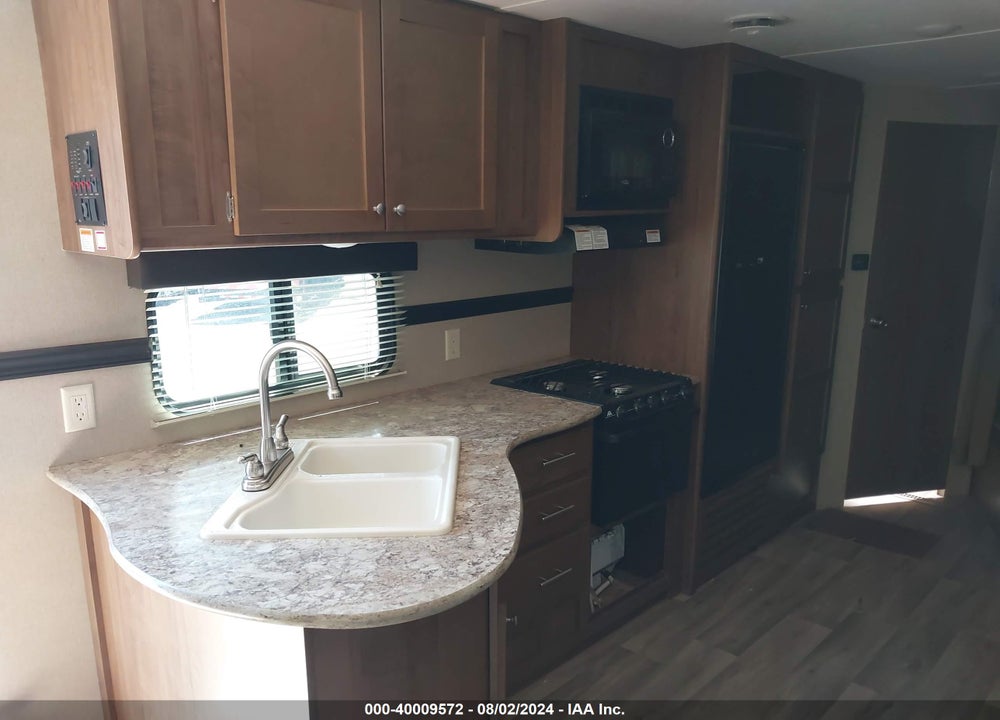 2016 DUTCHMEN ASPEN TRAIL VIN: 4YDT28124GH922477