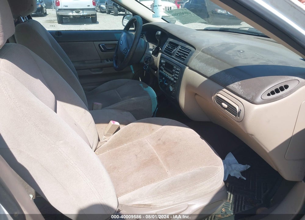 2001 FORD TAURUS SES VIN: 1FAFP55231A242439