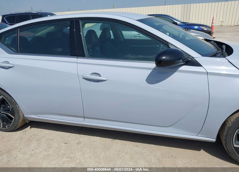 2023 NISSAN ALTIMA SR FWD VIN: 1N4BL4CV4PN382969