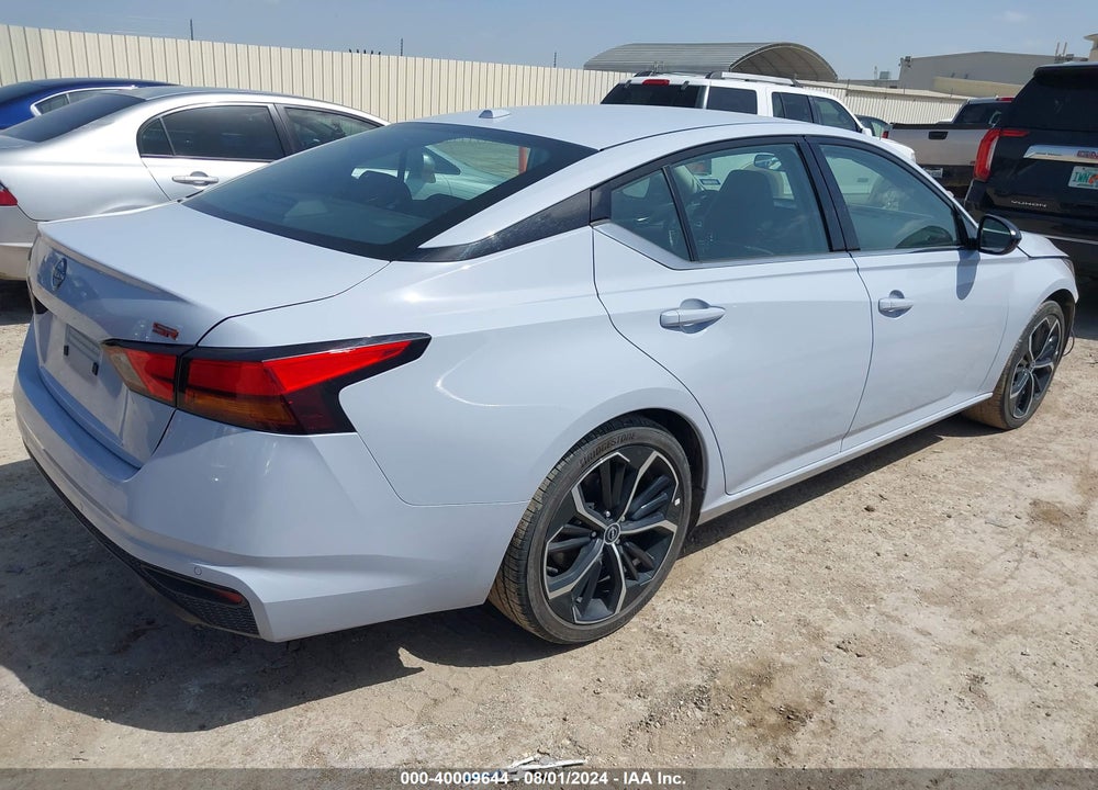 2023 NISSAN ALTIMA SR FWD VIN: 1N4BL4CV4PN382969