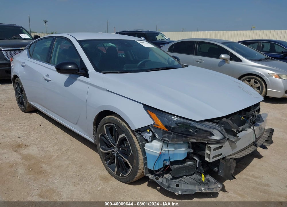 2023 NISSAN ALTIMA SR FWD VIN: 1N4BL4CV4PN382969