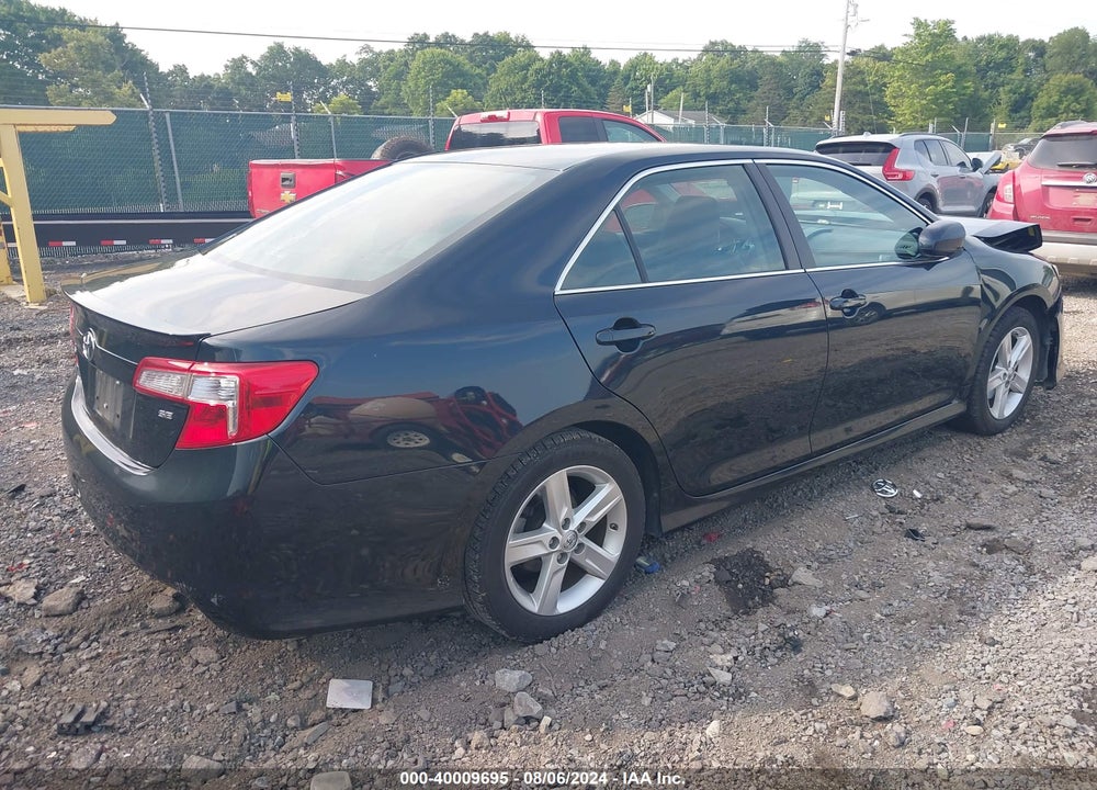 2014 TOYOTA CAMRY SE VIN: 4T1BF1FK4EU473076