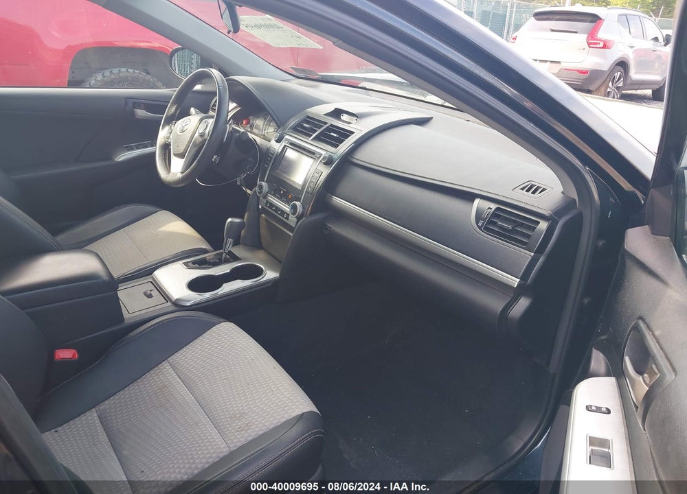 2014 TOYOTA CAMRY SE VIN: 4T1BF1FK4EU473076