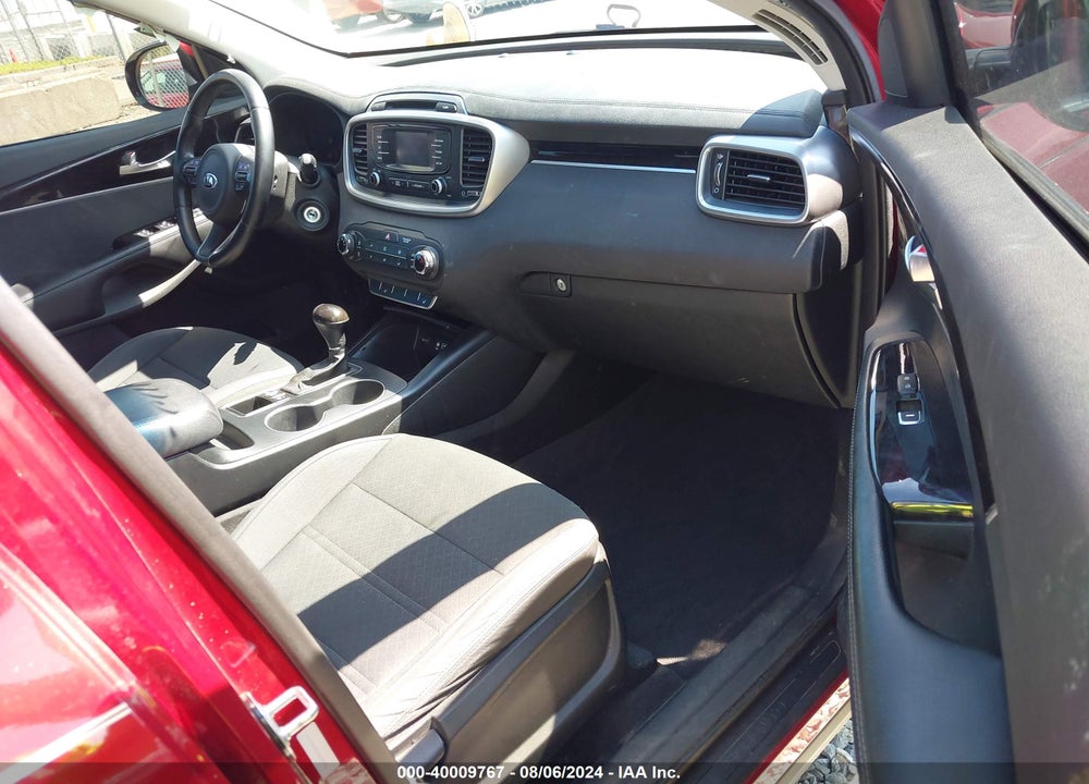 2016 KIA SORENTO 2.4L LX VIN: 5XYPGDA37GG085336