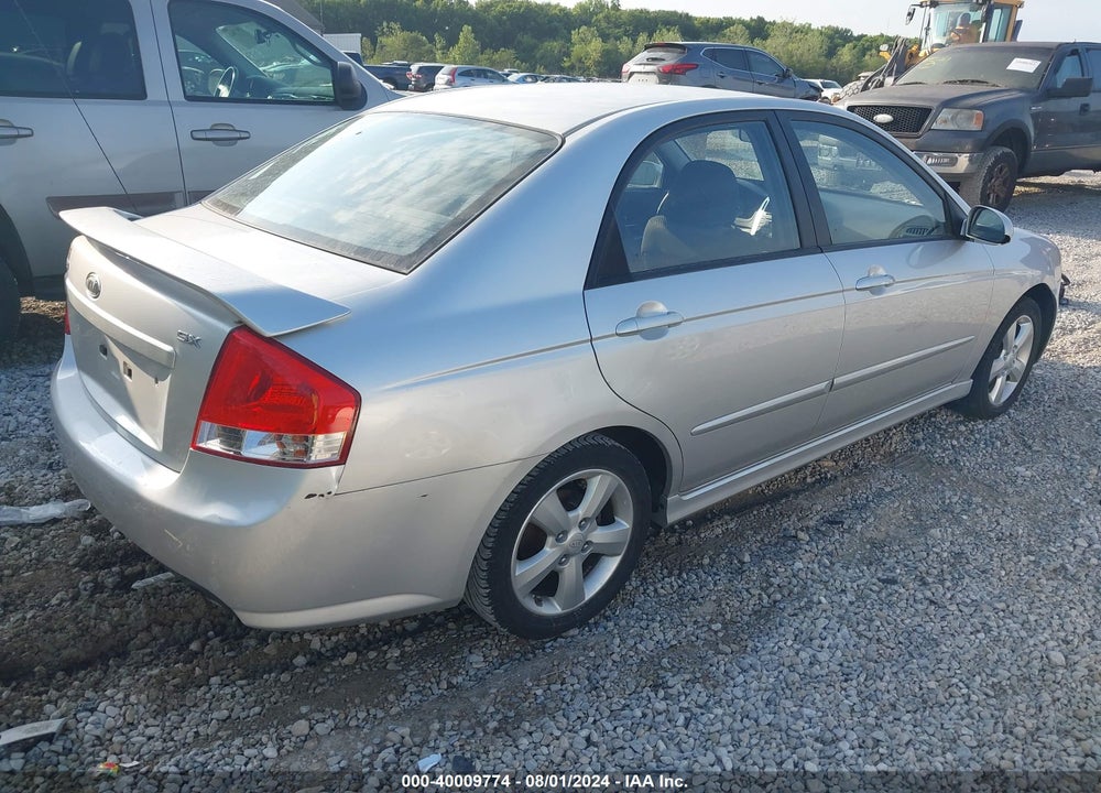 2008 KIA SPECTRA SX VIN: KNAFE121585018481