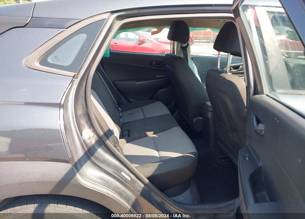 2020 HYUNDAI KONA SE VIN: KM8K12AA7LU411087