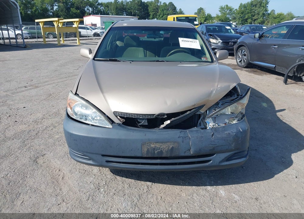 2002 TOYOTA CAMRY LE VIN: 4T1BE32K92U040997