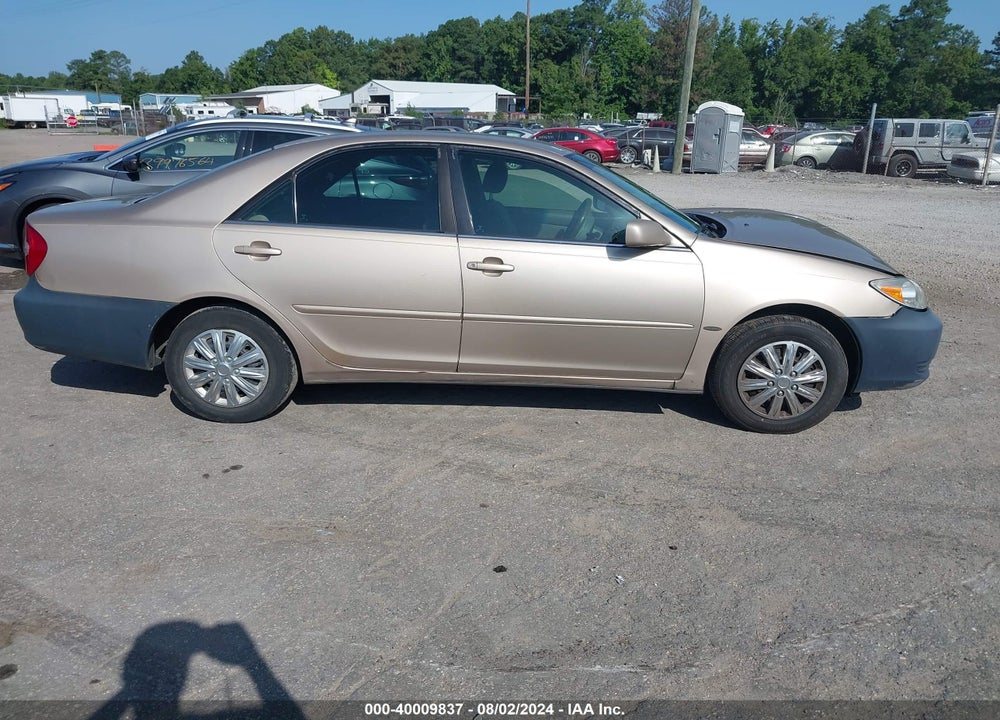 2002 TOYOTA CAMRY LE VIN: 4T1BE32K92U040997