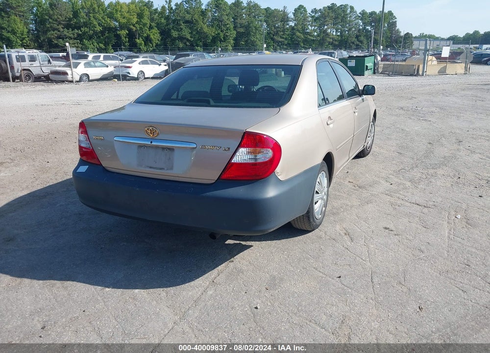 2002 TOYOTA CAMRY LE VIN: 4T1BE32K92U040997