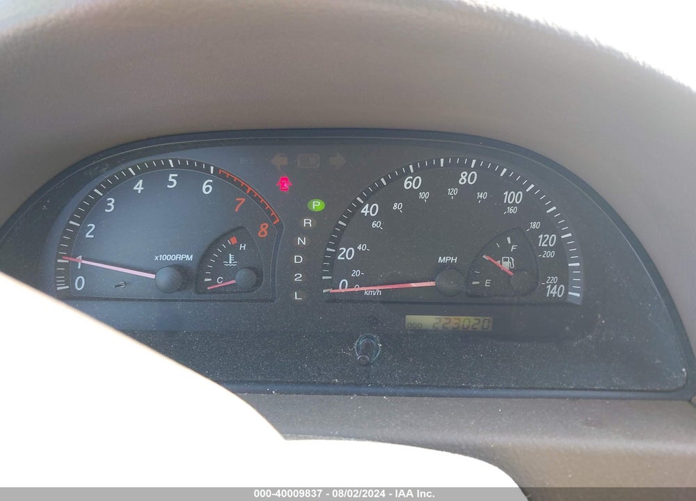 2002 TOYOTA CAMRY LE VIN: 4T1BE32K92U040997