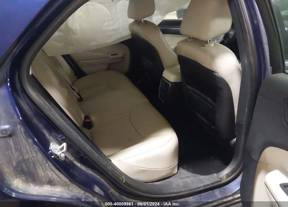 2016 CHRYSLER 300 LIMITED VIN: 2C3CCARG2GH358513
