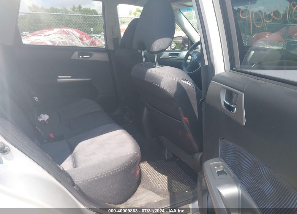 2010 SUBARU FORESTER 2.5X PREMIUM VIN: JF2SH6CCXAH713082