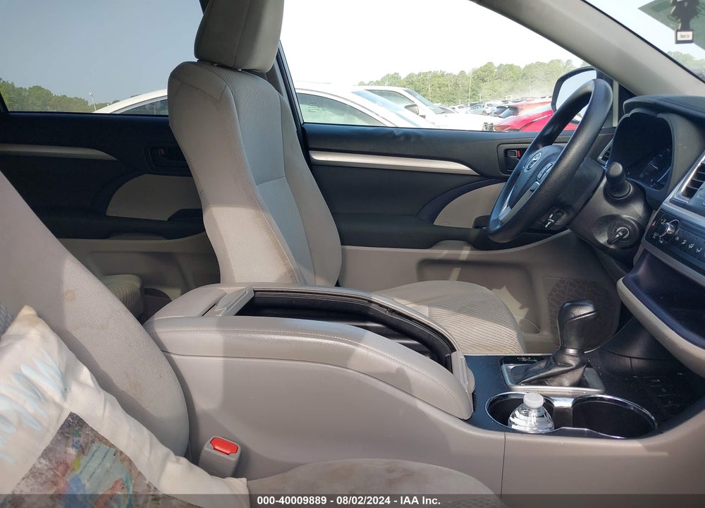 2016 TOYOTA HIGHLANDER LE V6 VIN: 5TDZKRFH9GS174059