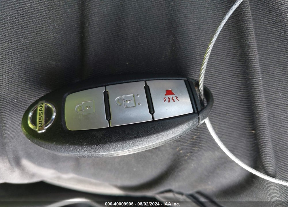 2014 NISSAN ROGUE SV VIN: 5N1AT2MT6EC760656