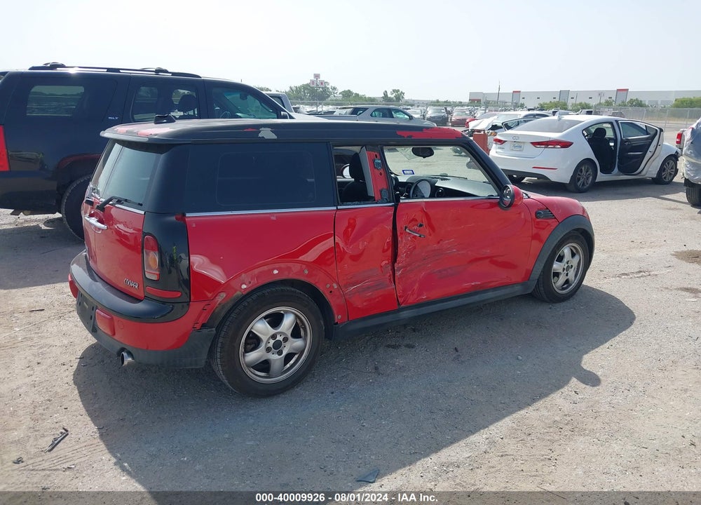 2008 MINI COOPER CLUBMAN VIN: WMWML33528TN68114
