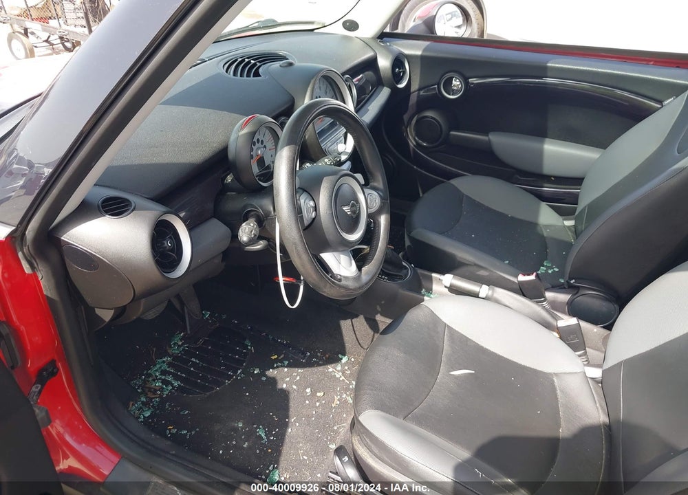 2008 MINI COOPER CLUBMAN VIN: WMWML33528TN68114