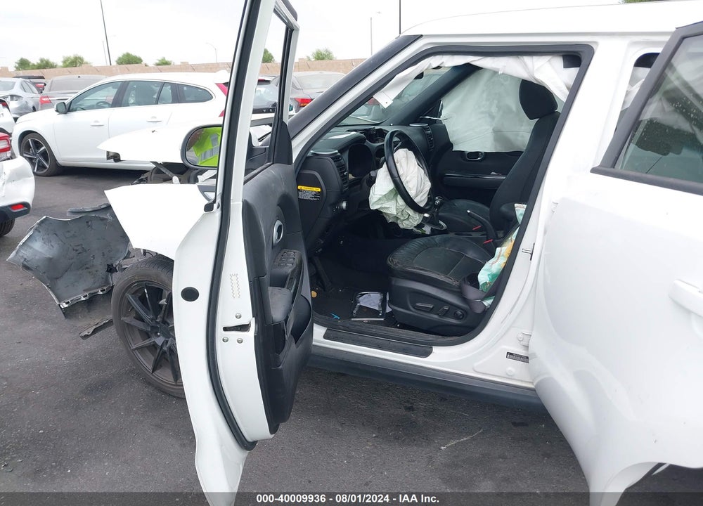 2015 KIA SOUL VIN: KNDJX3A52F7185051