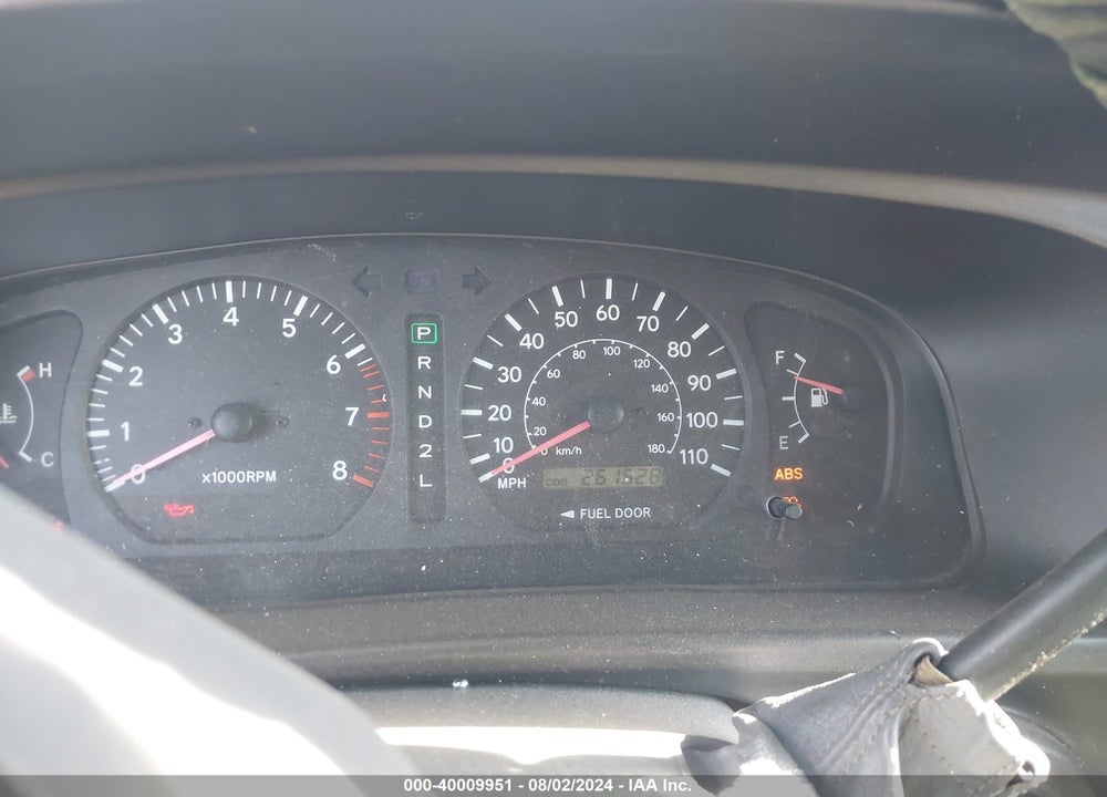 2000 TOYOTA SIENNA LE VIN: 4T3ZF13C8YU238591