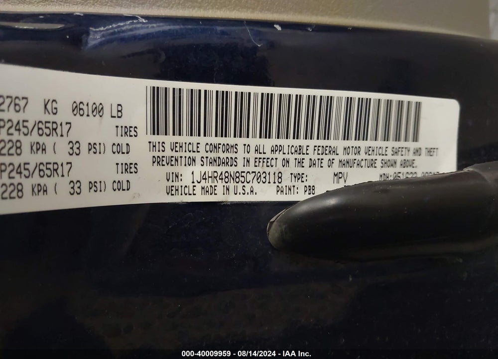 2005 JEEP GRAND CHEROKEE LAREDO VIN: 1J4HR48N85C703118